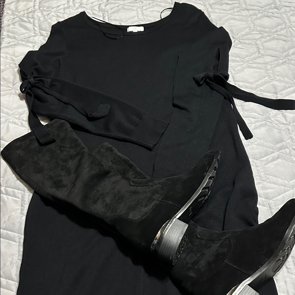 Sz M RW & Co Camber & Grace Black Long Sleeve Dress with arm details. Worn once.